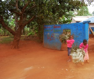 Orphanage in Makuyu Kenya - photography by Jenny SW Lee