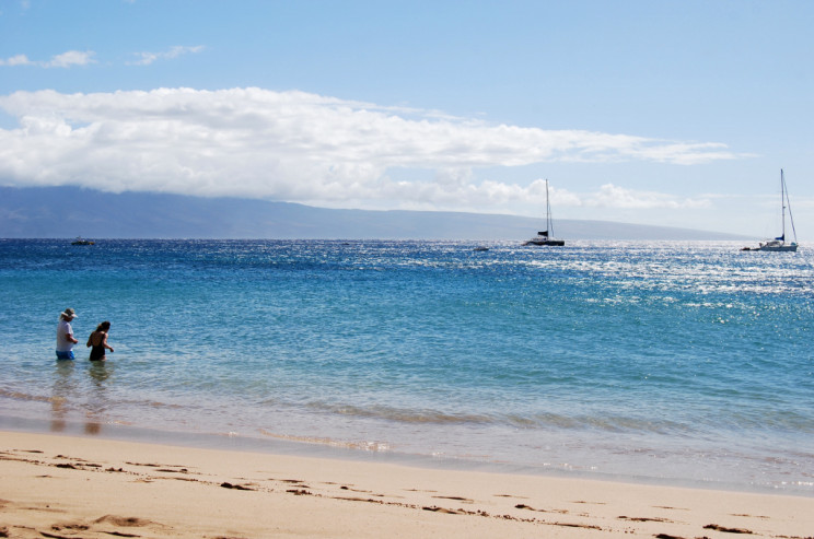 Lahaina beach, Maui Hawaii - photography by Jenny SW Lee