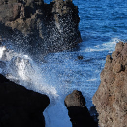 Waianapanapa Black Sand Beach