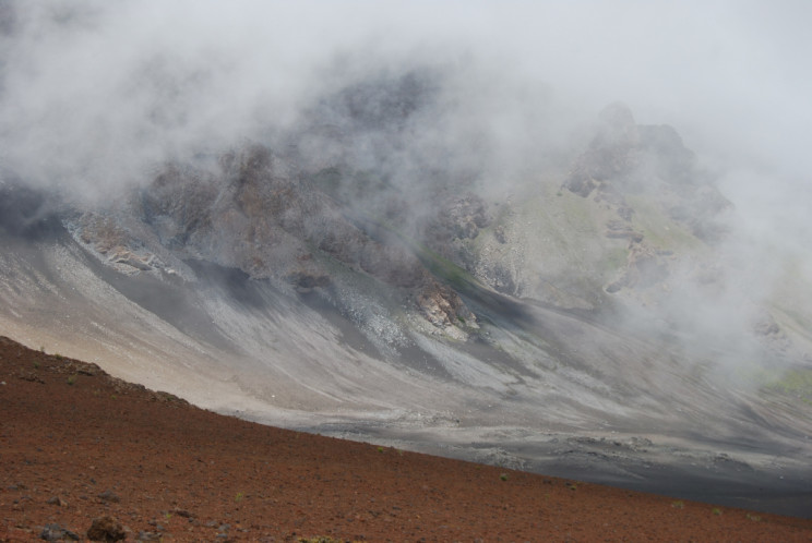 Haleakala crater, Maui Hawaii - photography by Jenny SW Lee