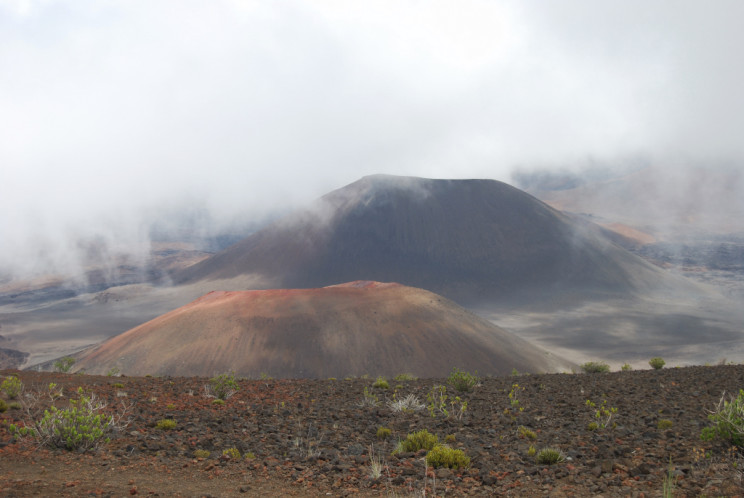 Haleakala crater, Maui Hawaii - photography by Jenny SW Lee