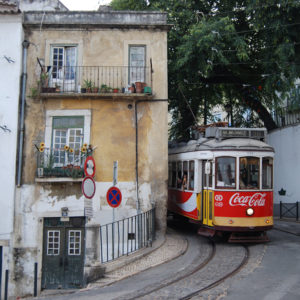 R. Sao Tome and Escolas Gerais, Alfama