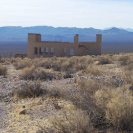 Rhyolite ghost town - photography by Jenny SW Lee