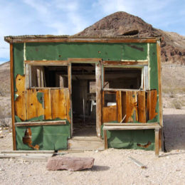 Rhyolite ghost town - photography by Jenny SW Lee