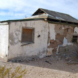 Rhyolite ghost town - photography by Jenny SW Lee
