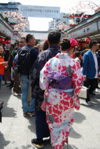 Senso-ji Temple and Marketplace | Photography by Jenny S.W. Lee