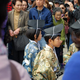 Senso-ji Temple and Marketplace | Photography by Jenny S.W. Lee