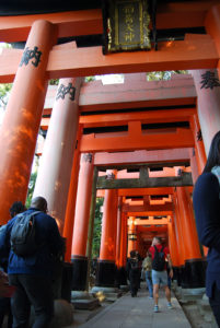 Fushimi Inari Taisha - Shinto Shrine | Photography by Jenny S.W. Lee