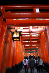 Fushimi Inari Taisha - Shinto Shrine | Photography by Jenny S.W. Lee