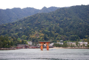 Miyajima Island, Japan | Photography by Jenny S.W. Lee