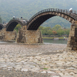 Kintai Bridge, Iwakuni Japan | Photography by Jenny S.W. Lee