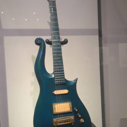 guitar played by Prince