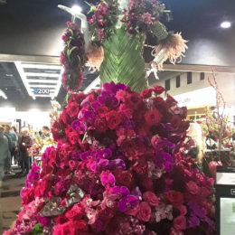 Northwest Flower and Garden Festival | Fleurs de Villes' floral art mannequins | Photography by Jenny SW Lee