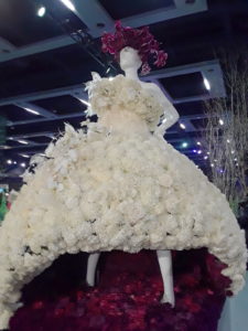 Northwest Flower and Garden Festival | Fleurs de Villes' floral art mannequins | Photography by Jenny SW Lee