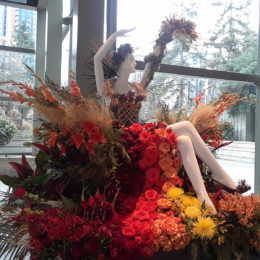 Northwest Flower and Garden Festival | Fleurs de Villes' floral art mannequins | Photography by Jenny SW Lee