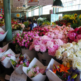 Pike Place Market, Seattle - Photography by Jenny S.W. Lee