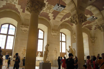 The Louvre, Paris | Photography by Jenny S.W. Lee