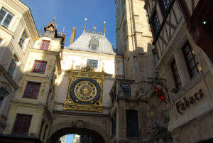 Gros Horloge | Photography by Jenny S.W. Lee