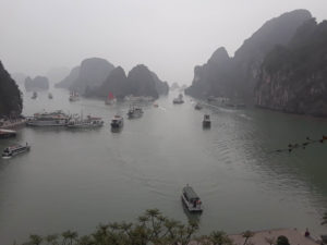 Ha Long Bay, Vietnam | Photography by Jenny S.W. Lee