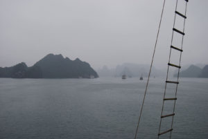 Ha Long Bay, Vietnam | Photography by Jenny S.W. Lee