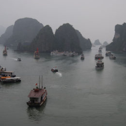 Ha Long Bay, Vietnam | Photography by Jenny S.W. Lee