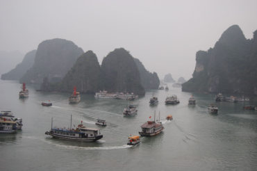 Ha Long Bay, Vietnam | Photography by Jenny S.W. Lee