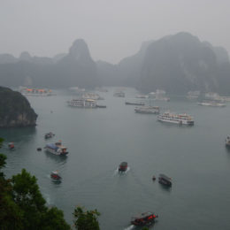 Ha Long Bay, Vietnam | Photography by Jenny S.W. Lee
