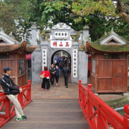 Ngoc Son Temple