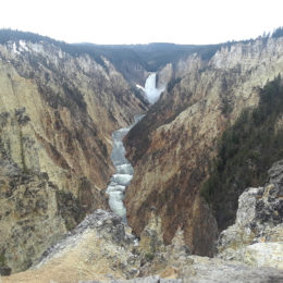 Artist Point Yellowstone National Park | Photography by Jenny S.W. Lee