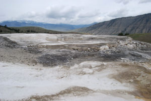 Mammoth Hot Spring | Yellowstone National Park | Photography by Jenny S.W. Lee