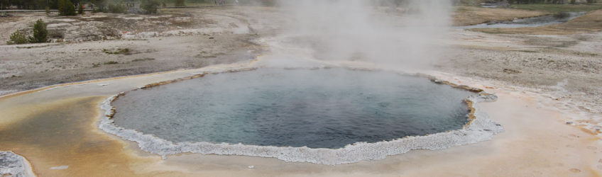 Old Faithful | Upper Geyser Basin | Yellowstone National Park | Photography by Jenny S.W. Lee