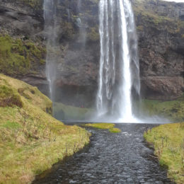 Seljalandsfoss Waterfall, Iceland | Photography by Jenny SW Lee