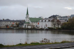 Tjörnin lake - Reykjavik, Iceland | Photography by Jenny SW Lee
