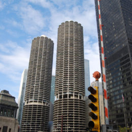 Marina Towers | Chicago Riverwalk | Photography by Jenny S.W. Lee