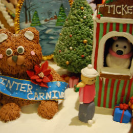 Gingerbread Lane 30th Anniversary - Hyatt Regency | Vancouver, BC | Photography by Jenny S.W. Lee