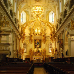 Basilica Cathedral Notre-Dame de Quebec | Quebec, Canada | Photography by Jenny S.W. Lee