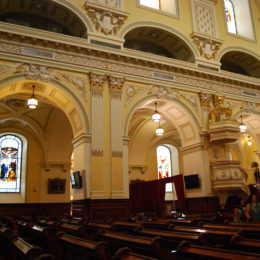 Basilica Cathedral Notre-Dame de Quebec | Quebec, Canada | Photography by Jenny S.W. Lee