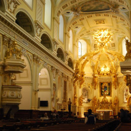 Basilica Cathedral Notre-Dame de Quebec | Quebec, Canada | Photography by Jenny S.W. Lee